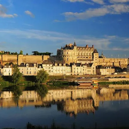 Triumph - Place De La Victoire