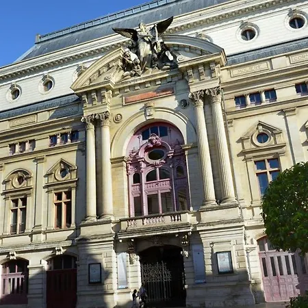 Apartment Triumph - Place De La Victoire Tours